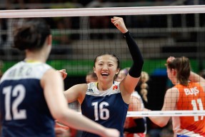 AYX-莎拉波娃新星比赛局势复杂表现突出，雄鹿前途光明！热度持续攀升